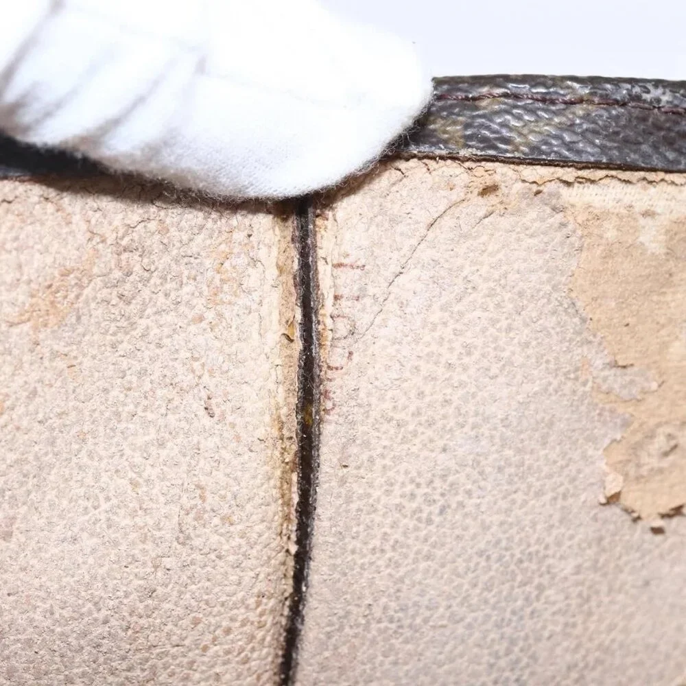 LOUIS VUITTON Monogram Sac Plat Hand Bag